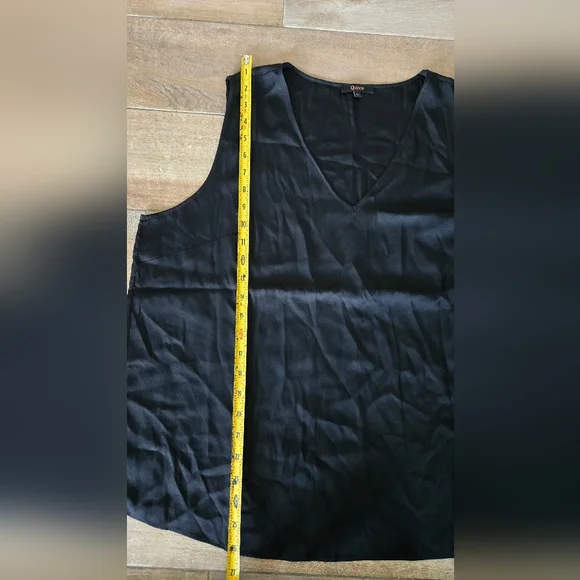 Quince Washable Stretch Silk Black Tank Top Size 1x - Picture 6 of 7